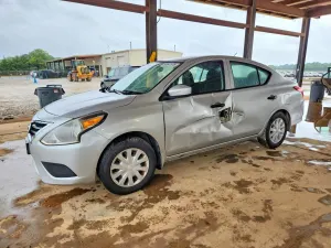 Nissan Versa 1.6L 4 2016
