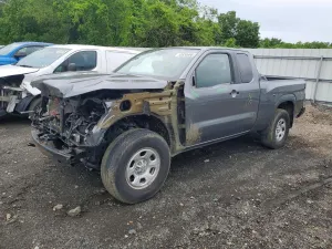 Nissan Frontier 3.8L 6 2023