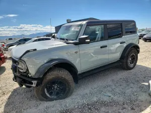 Ford Bronco 2.7L 6 2024