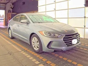Hyundai Elantra 2.0L 4 2017