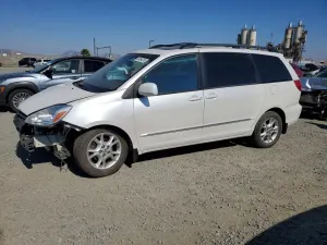 Toyota Sienna 3.3L 6 2004