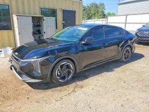 Kia K4 2.0L 4 2025