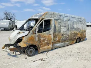 Mercedes-Benz Sprinter 2.0L 4 2021