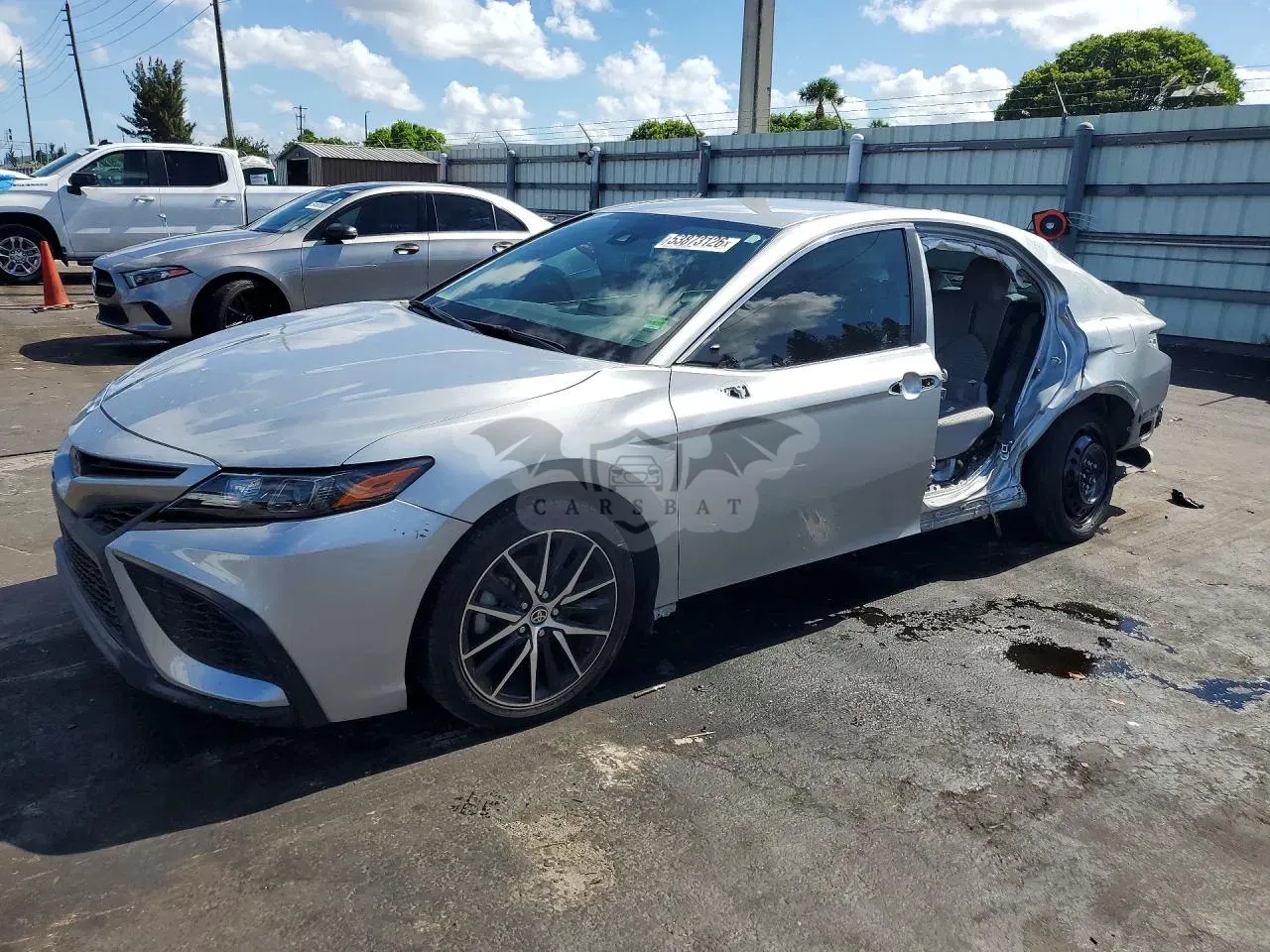 Toyota Camry 2.5L 4 2021