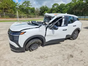 Nissan Kicks 2.0L 4 2025