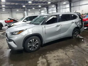 Toyota Highlander 3.5L 6 2020