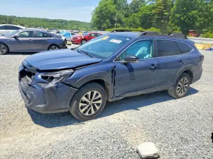 Subaru Outback 2.5L 4 2025