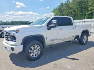 Chevrolet Silverado 1500 6.6L 8 2024