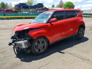 Kia Soul 2.0L 4 2021