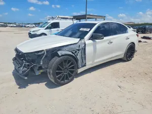Infiniti Q50 3.7L 6 2014