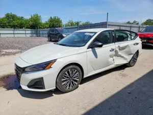 Nissan Altima 2.5L 4 2025