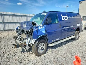 GMC Savana 4.3L 6 2023