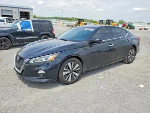 Nissan Altima 2.5L 4 2020