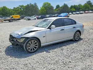 BMW 3 Series 3.0L 6 2011