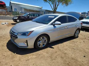 Hyundai Elantra 2.0L 4 2020