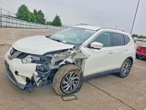 Nissan Rogue 2.5L 4 2015