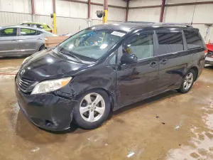 Toyota Sienna 3.5L 6 2012