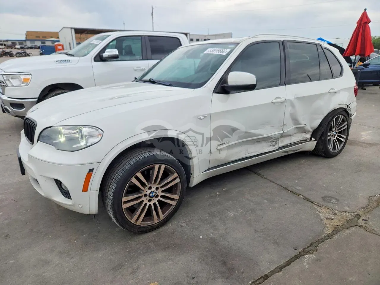 BMW X5 4.4L 8 2013