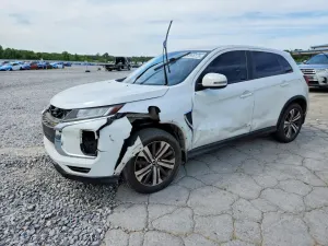 Mitsubishi Outlander 2.0L 4 2020