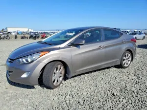 Hyundai Elantra 1.8L 4 2013