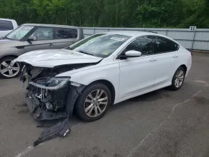 Chrysler 200 2.4L 4 2015