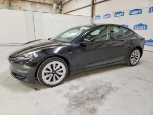 Tesla Model 3 2022