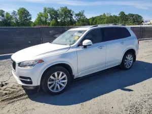 Volvo XC90 2.0L 4 2016