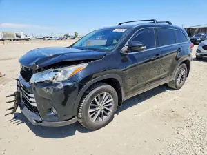 Toyota Highlander 3.5L 6 2018