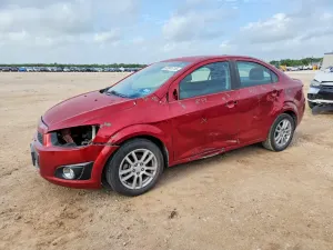 Chevrolet Aveo (Sonic) 1.8L 4 2015