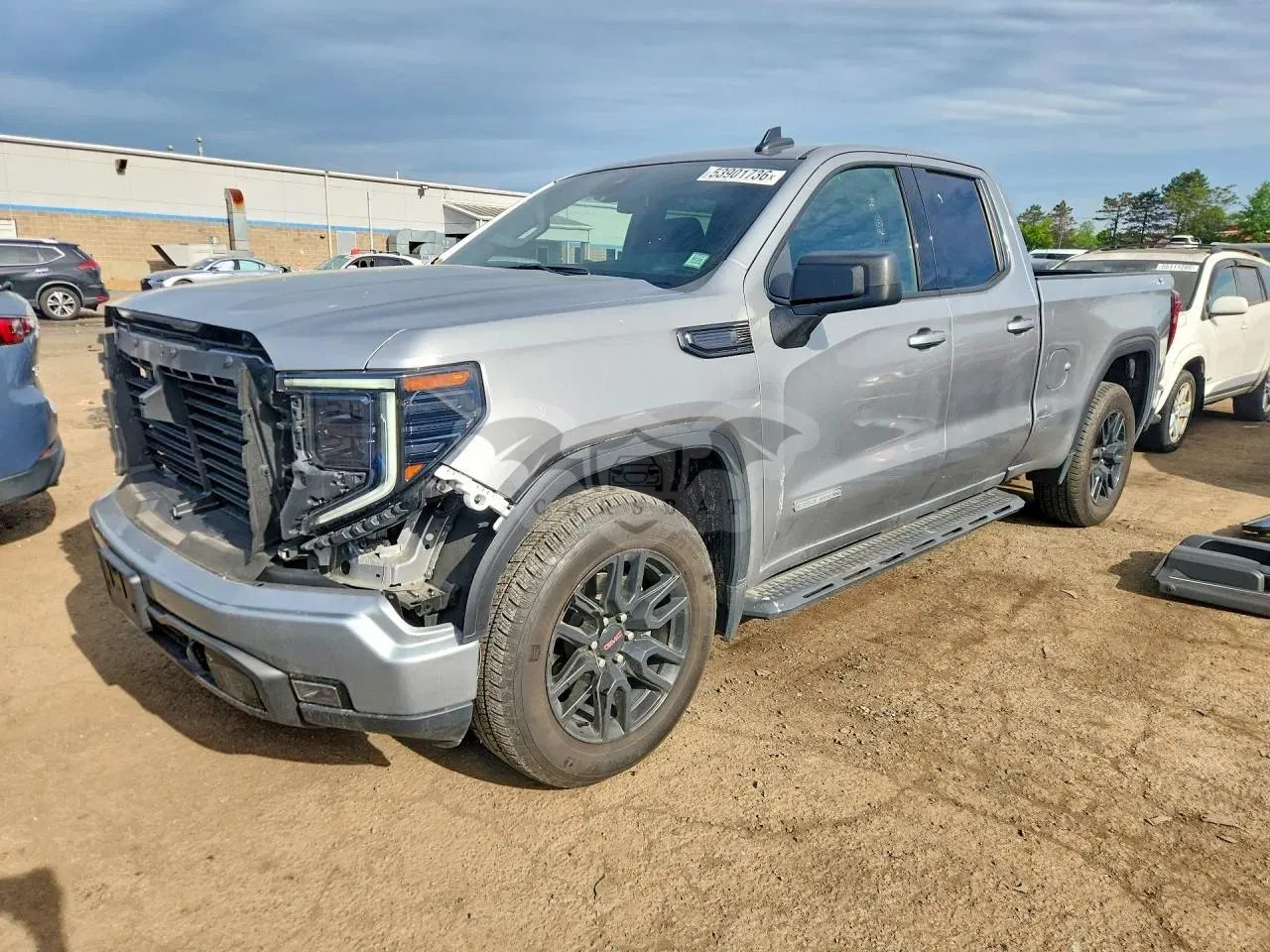 GMC Sierra 2.7L 4 2023