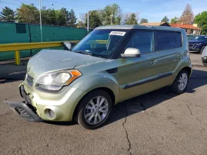 Kia Soul 2.0L 4 2013
