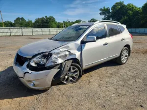 Nissan Rogue 2.5L 4 2011