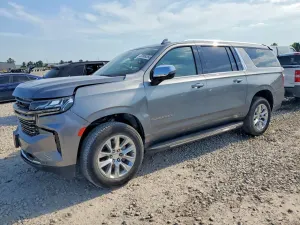 Chevrolet Suburban 5.3L 8 2021