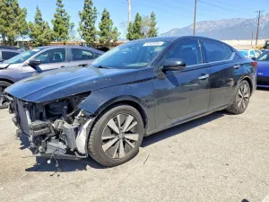 Nissan Altima 2.5L 4 2020