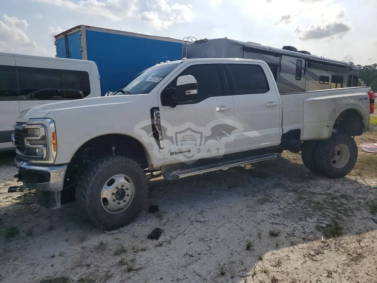 Ford F-350 6.7L 8 2023