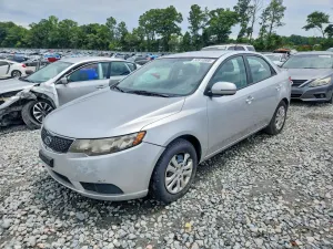 Kia Cerato / Forte / K3 2.0L 4 2013