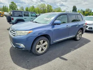 Toyota Highlander 3.5L 6 2013