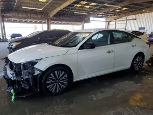 Nissan Altima 2.5L 4 2025