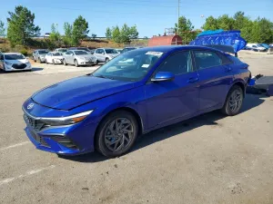 Hyundai Elantra 2.0L 4 2024