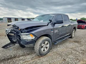 RAM 1500 5.7L 8 2021