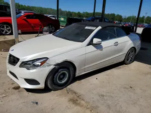 Mercedes-Benz E 3.0L 6 2015