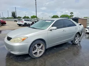 Toyota Camry 2.4L 4 2002