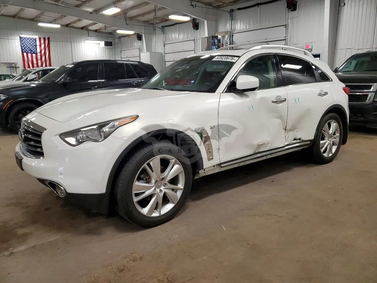 Infiniti FX 3.7L 6 2013