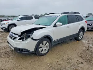 Subaru Outback 3.6L 6 2011