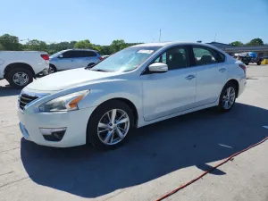 Nissan Altima 2.5L 4 2015