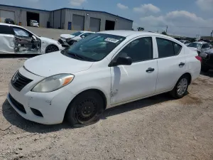 Nissan Versa 1.6L 4 2014
