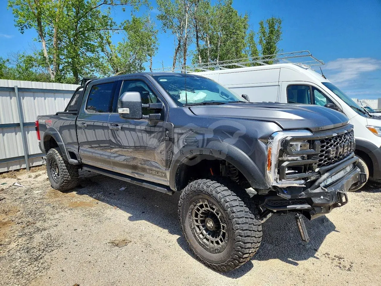 Ford F-250 6.7L 8 2023