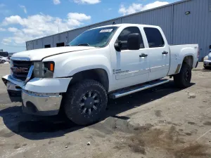 GMC Sierra 6.6L 8 2007