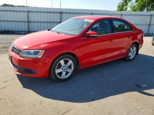 Volkswagen Jetta 2.0L 4 2013