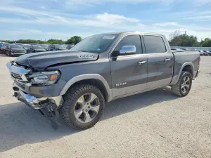 RAM 1500 5.7L 8 2020